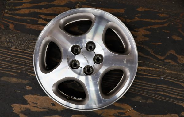 Subaru Legacy OEM Genuine Set of 15" Wheels 5x100 1997-1999 Local Pick Up Only - Image 2