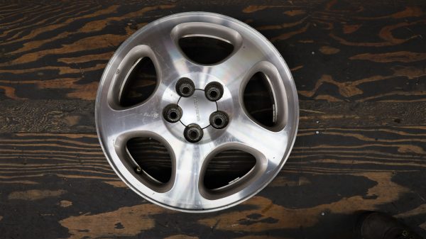 Subaru Legacy OEM Genuine Set of 15" Wheels 5x100 1997-1999 Local Pick Up Only - Image 4